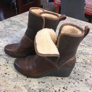 Brown leather UGG boots, lined with faux fur
